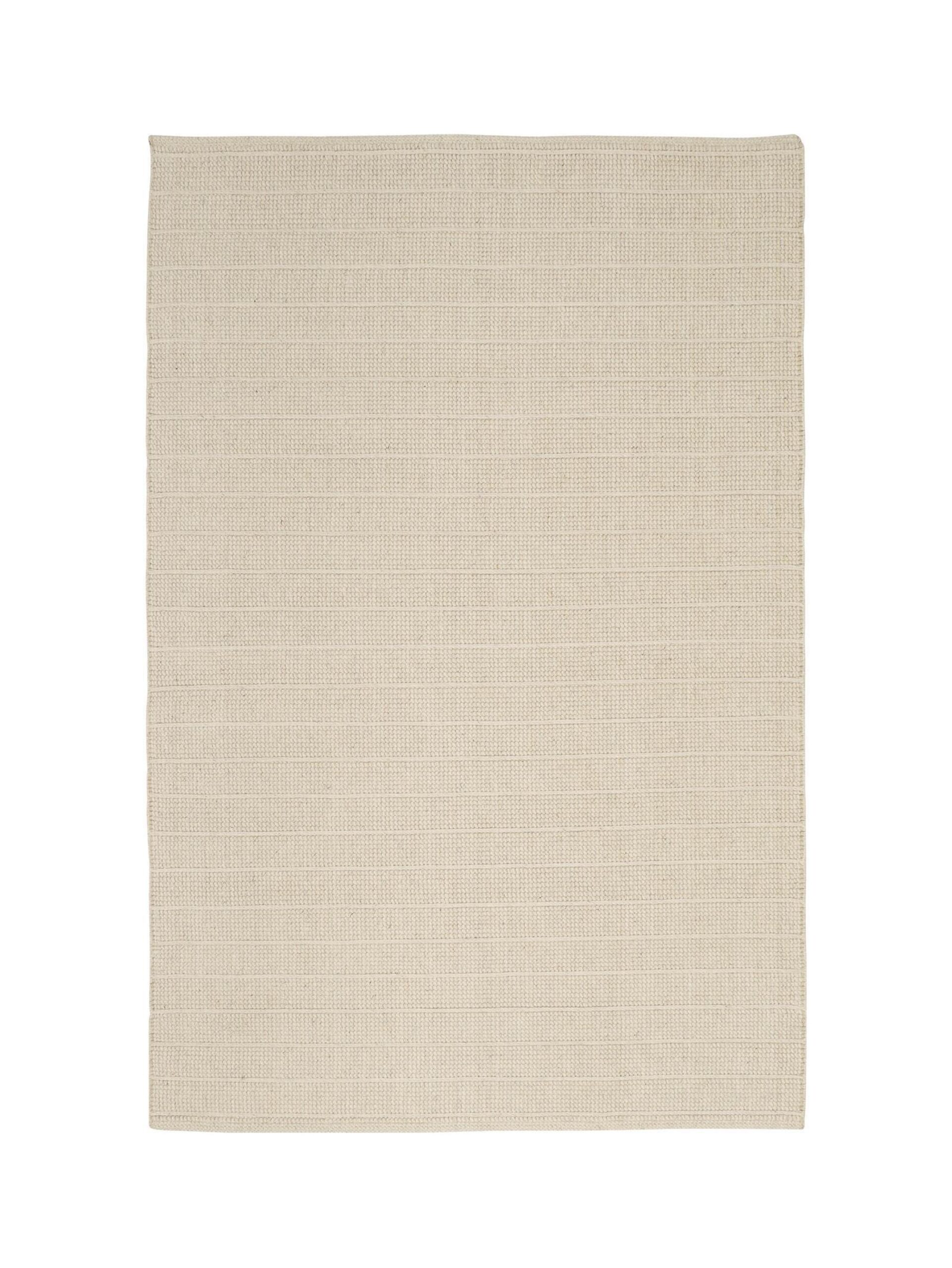 Authentic Sand (200x300)
